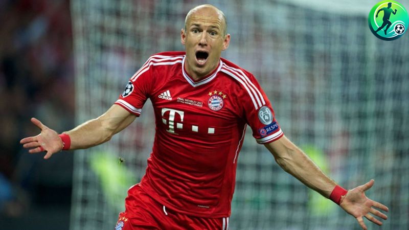 Top 1 tiền vệ cánh trái hay nhất thế giới là Arjen Robben