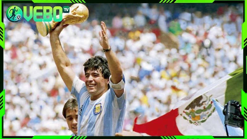 Maradona vô địch World Cup 1986 cùng ĐT Argentina